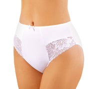 Figi bawełniane z koronkowymi wstawkami Nr 244